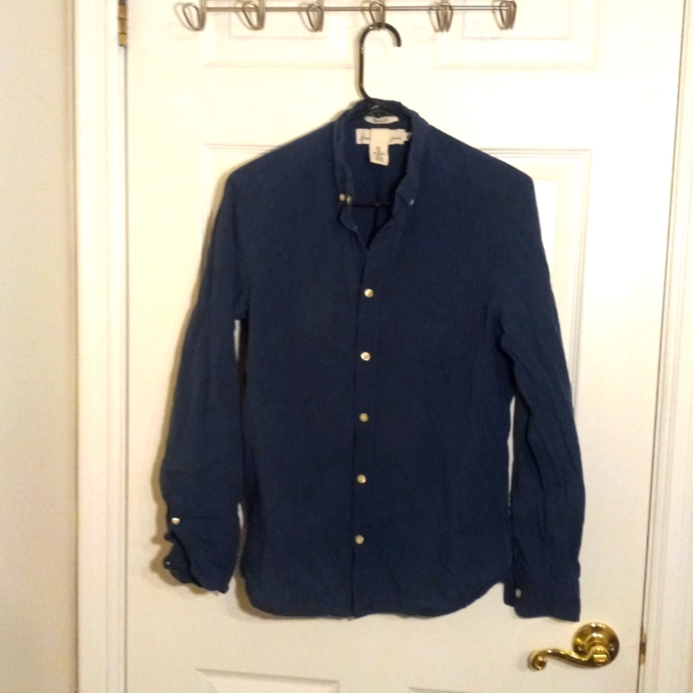 H&M small navy blue button up